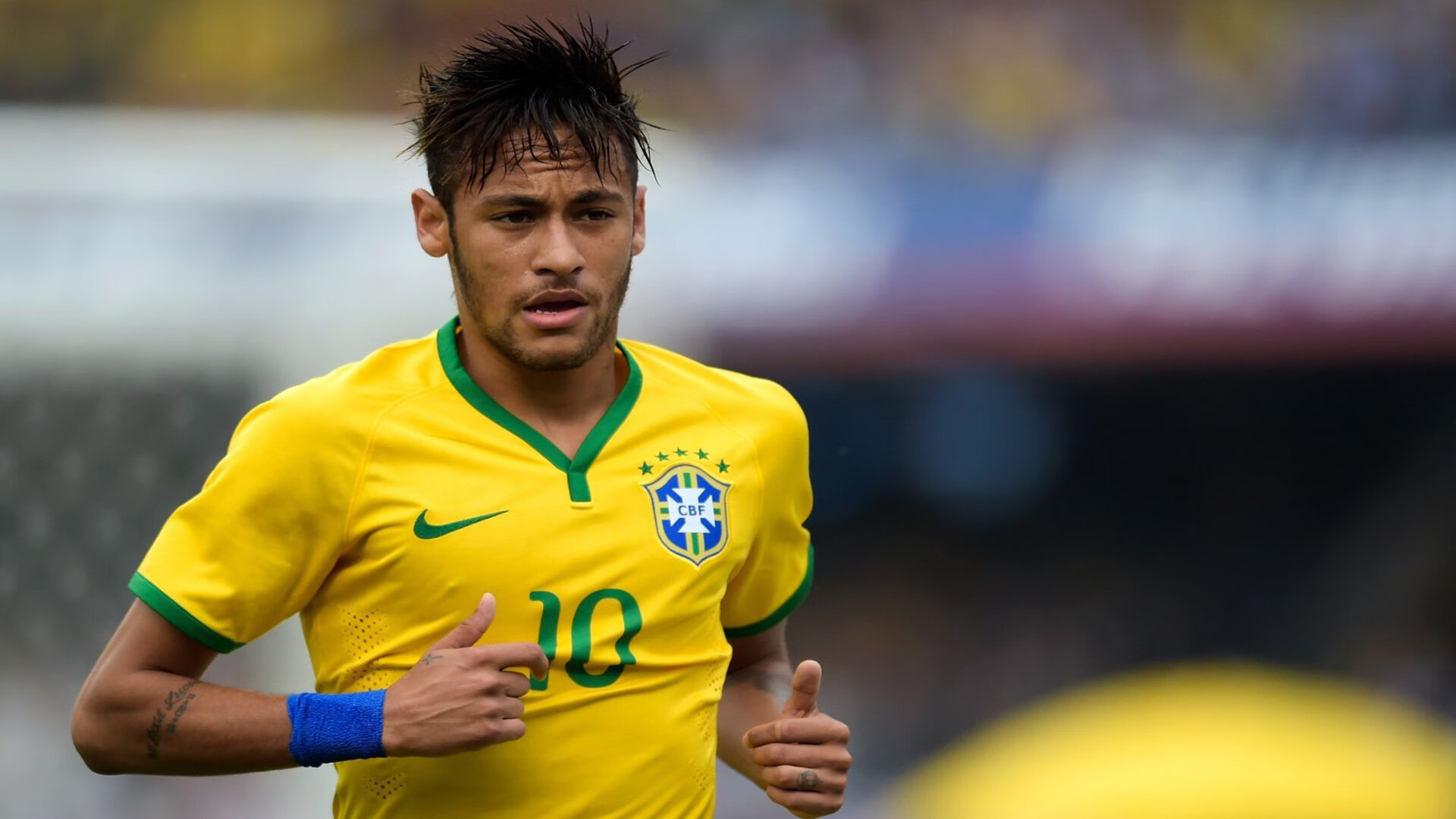 卡马文加爆发定义中场新维度，厄瓜多尔青春风暴冲垮加拿大防线