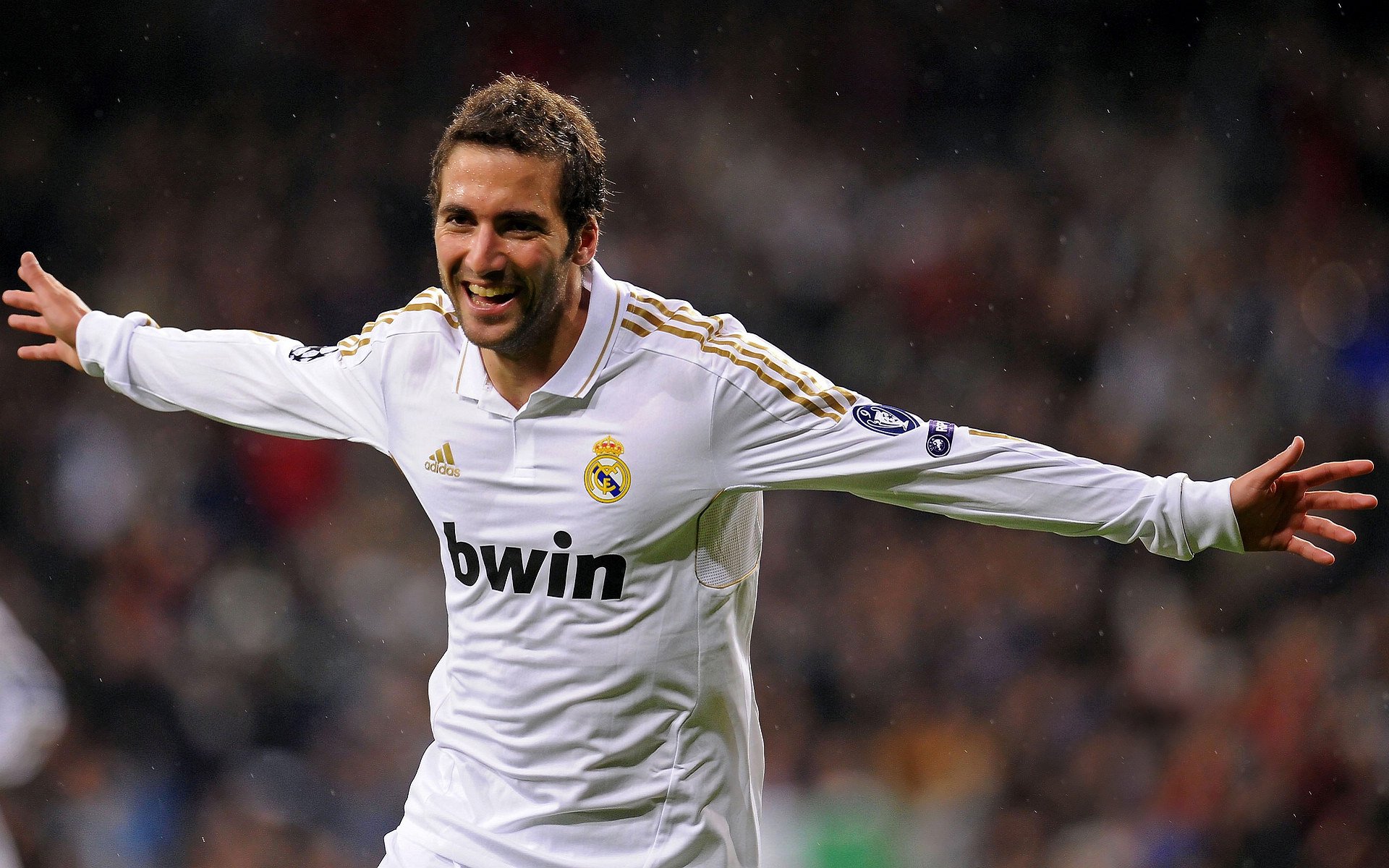 范戴克进攻端无人可挡，安哥拉最后时刻绝杀亚特兰大